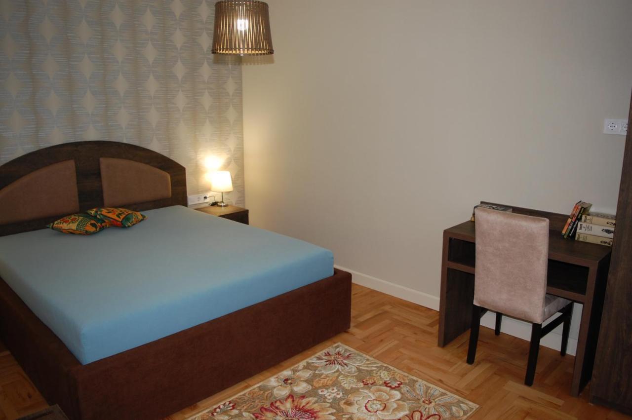 здравец Apartment *